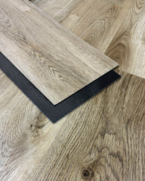 Piso vinílico LVT autoadhesivo 2mm ROBLE AMERICANO