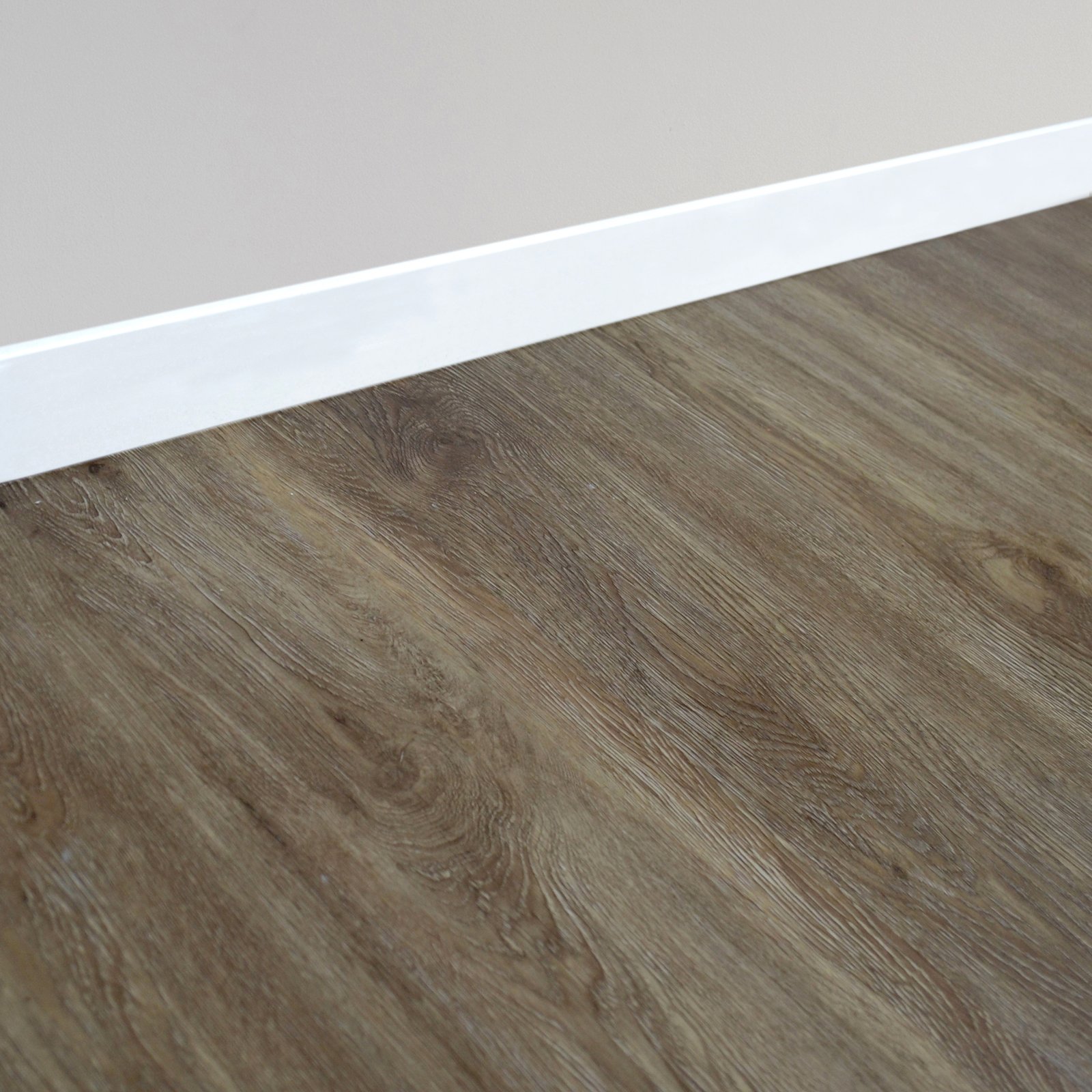 Zócalo Liso Eps Pvc Blanco 10cm X 14mm X 2.4m Antihumedad Blanco - Image 5