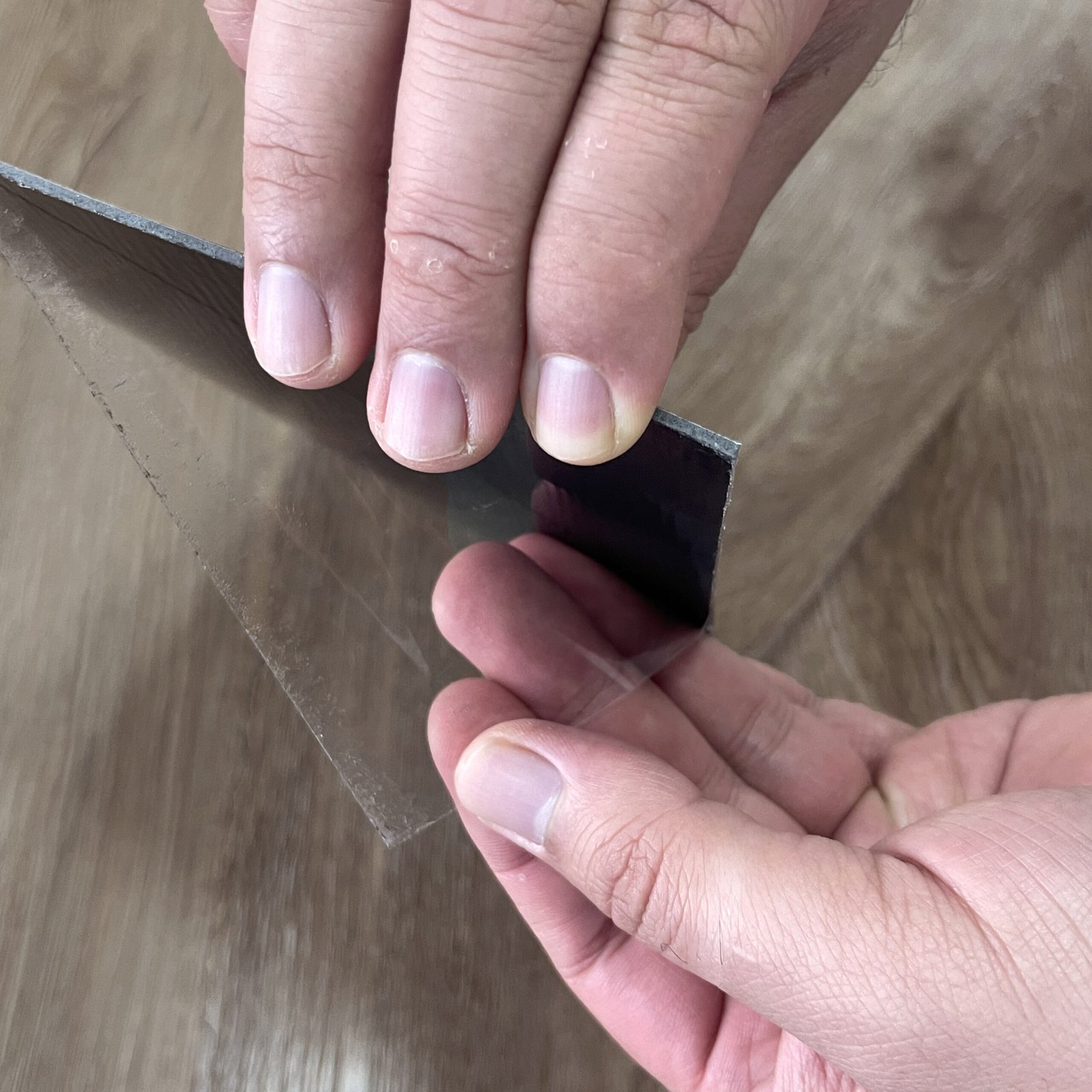 Piso plegables vinílicos Alto Tránsito Autoadhesivo 2mm LVT ROBLE IMPERIAL - Image 4