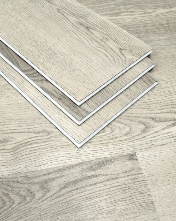 Piso SPC Flotante click 5mm con manta Kiri