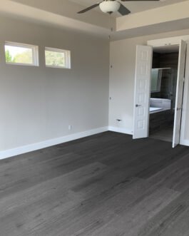 Piso Flotante Vinílico Click 5mm con manta incluida SPC Olmo gris